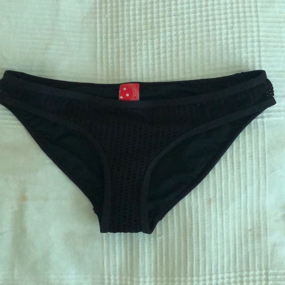 Red Carter Bikini Set - Picture 3 of 3